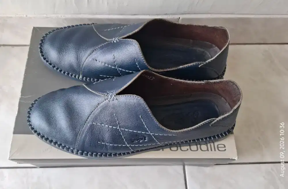 Sepatu Crocodile Original 100% Kulit Blue Navy