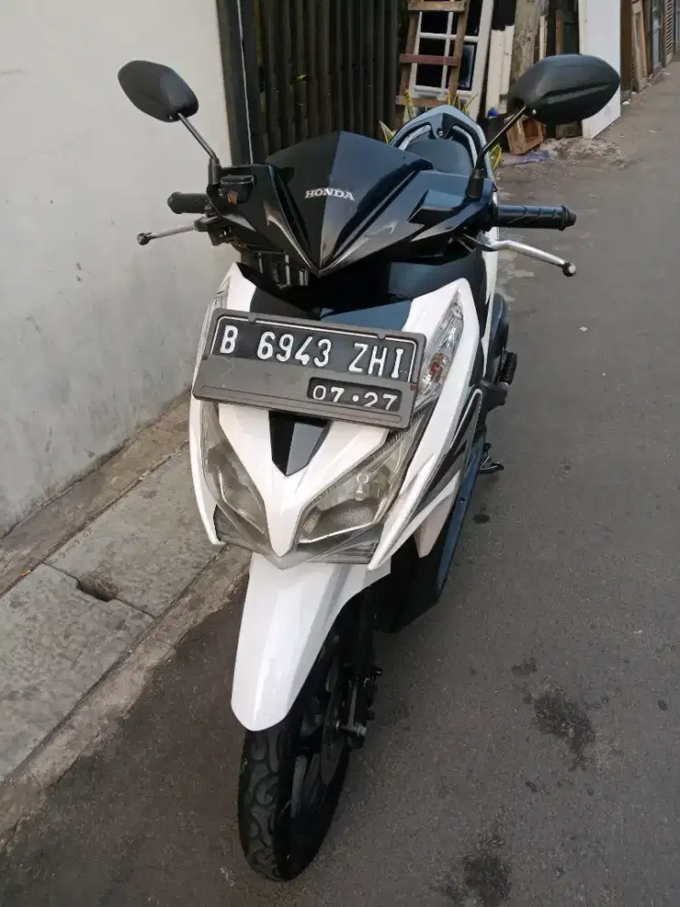 Vario kzr tahun 2014 bagus cakep