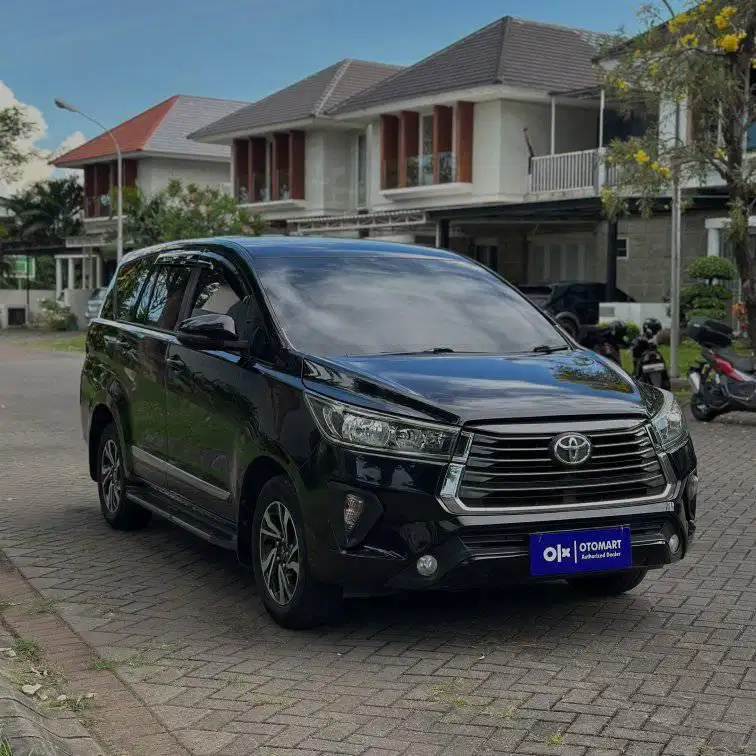 TOYOTA 2022 INNOVA REBORN 2.4 G A/T HITAM MEWAH OTOMART 286 KENJERAN