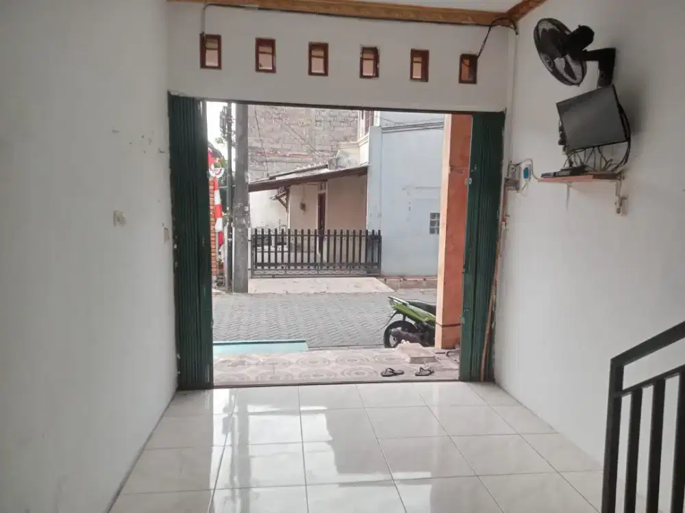 Disewakan Ruko Bersih Terawat dengan Wifi