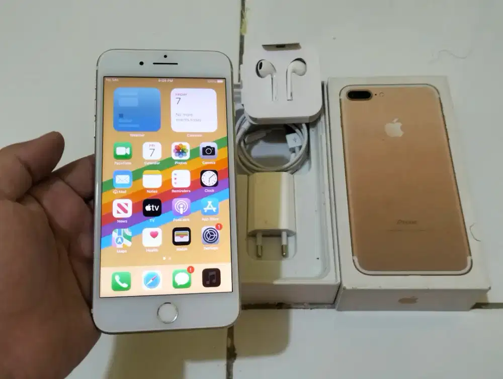 BUTUH UANG iPhone 7+ Plus 32GB GOLD 4G LTE ALL OPERATOR inter No Minus