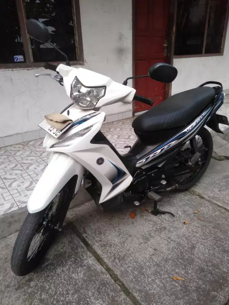 YAMAHA VEGA RR 2015