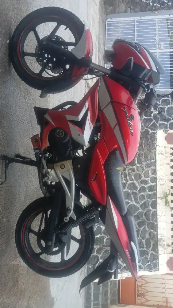 Bajaj Pulsar 180 UG4 2011 Merah Orisinal - Surat Lengkap - Depok