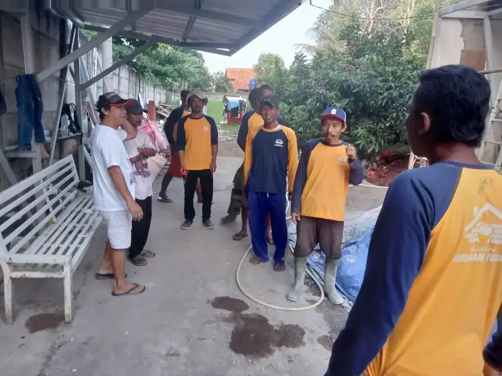 Tukang Bangunan