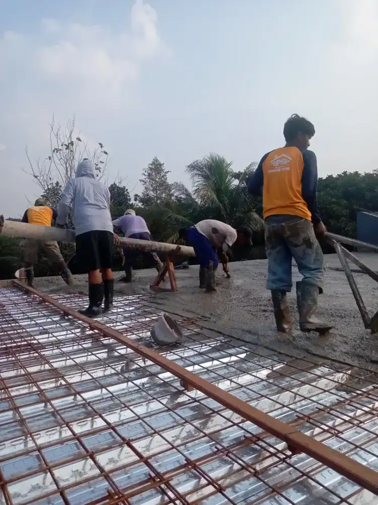 Tukang Bangunan