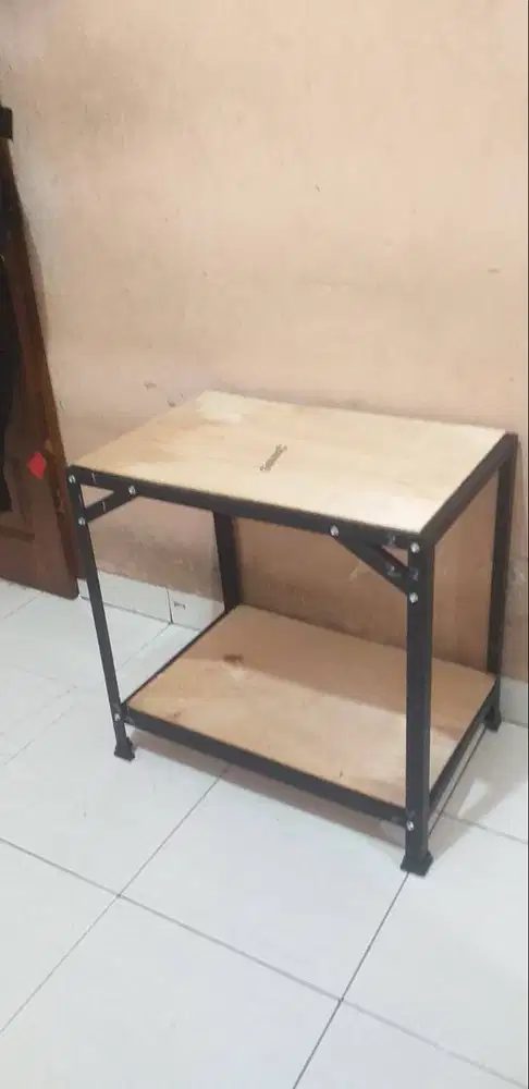 meja/rak 62x42x60 baru