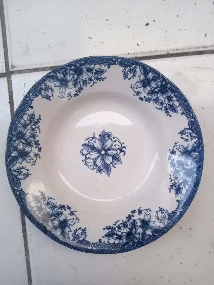 Piring makan vintage Monalisa antique Made in English