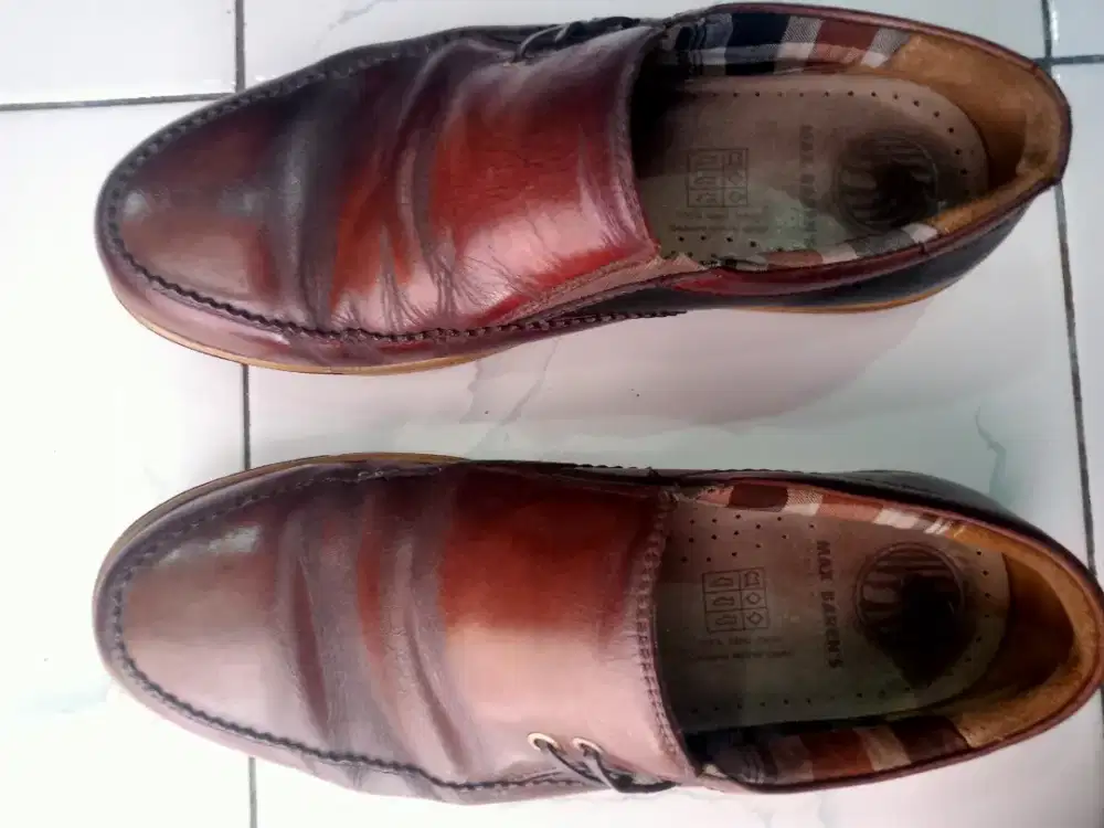Jual sepatu kulit max barent kondisi ok