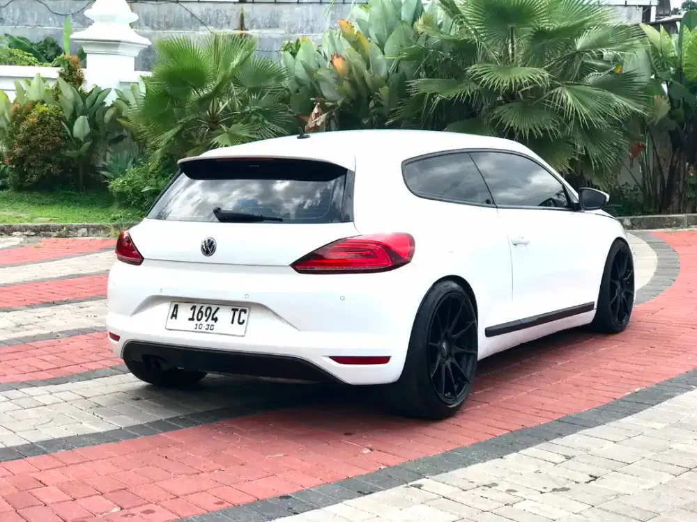 Volkswagen Scirocco metik