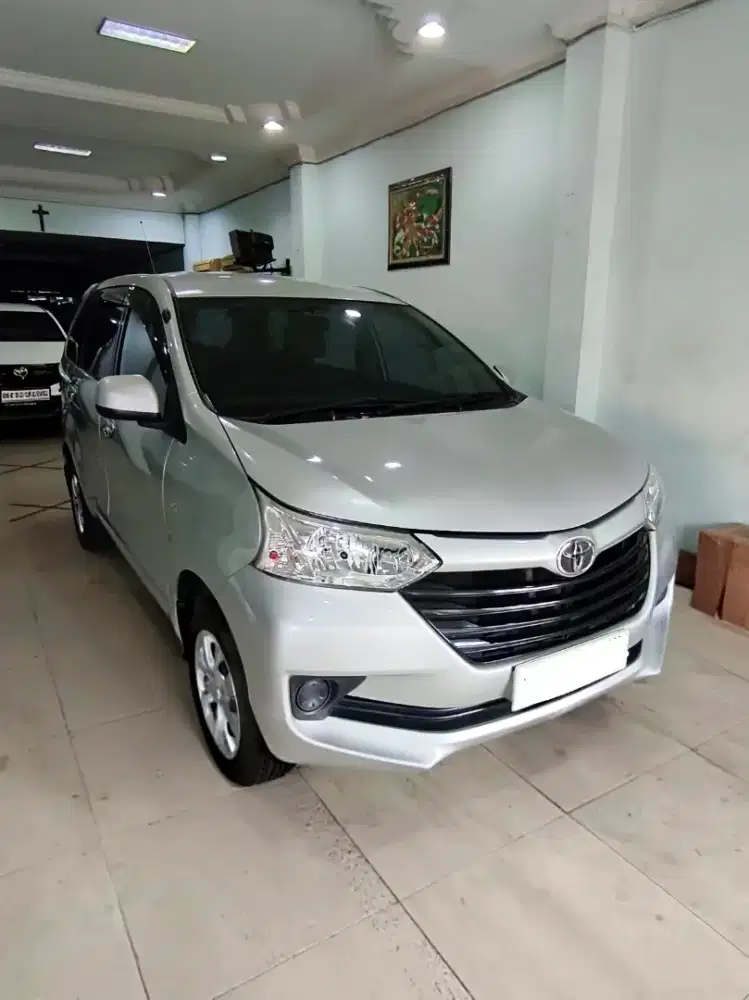(Km 33rb) Avanza Manual 2018 antik