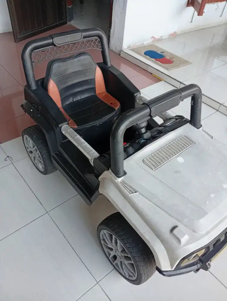Mobil anak2 Cas