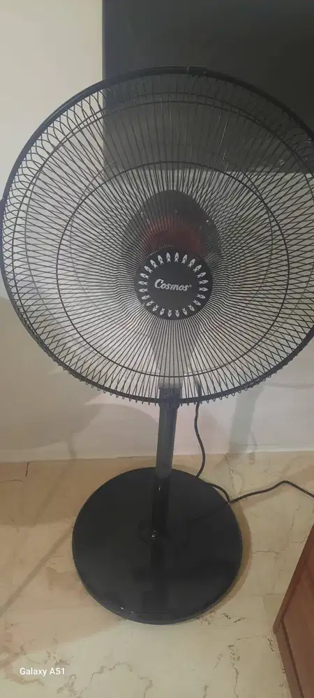 DIJUAL CEPAT Kipas ANGIN COSMOS 99,9% baru! boleh nego