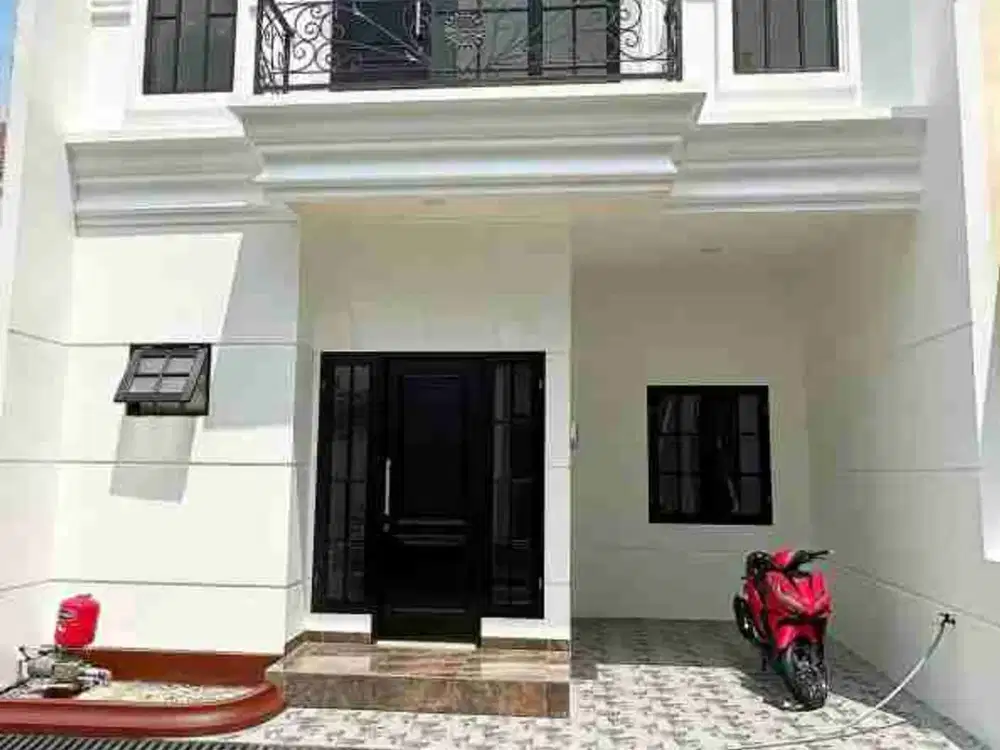 Rumah American Clasic di Condet Jakarta Timur