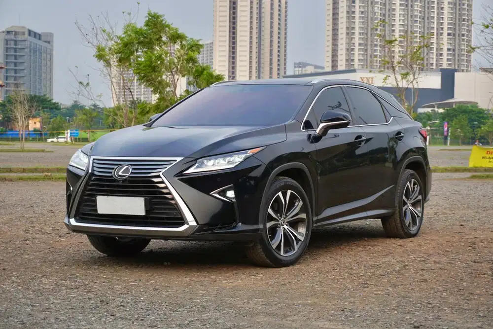 Lexus RX300 Luxury 2.0 2018 Hitam Terawat Mulus Murah DP Ringan