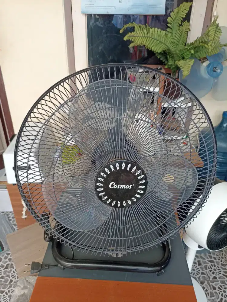 Kipas Angin Tornado Cosmos 16 inch 2 in 1 bisa dilantai dan dinding