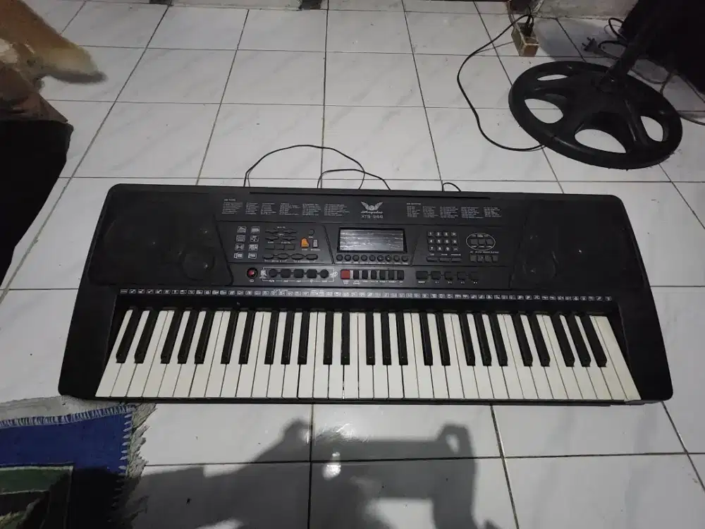 JUAL ELECTRONIC KEYBOARD
A21221K SECOND