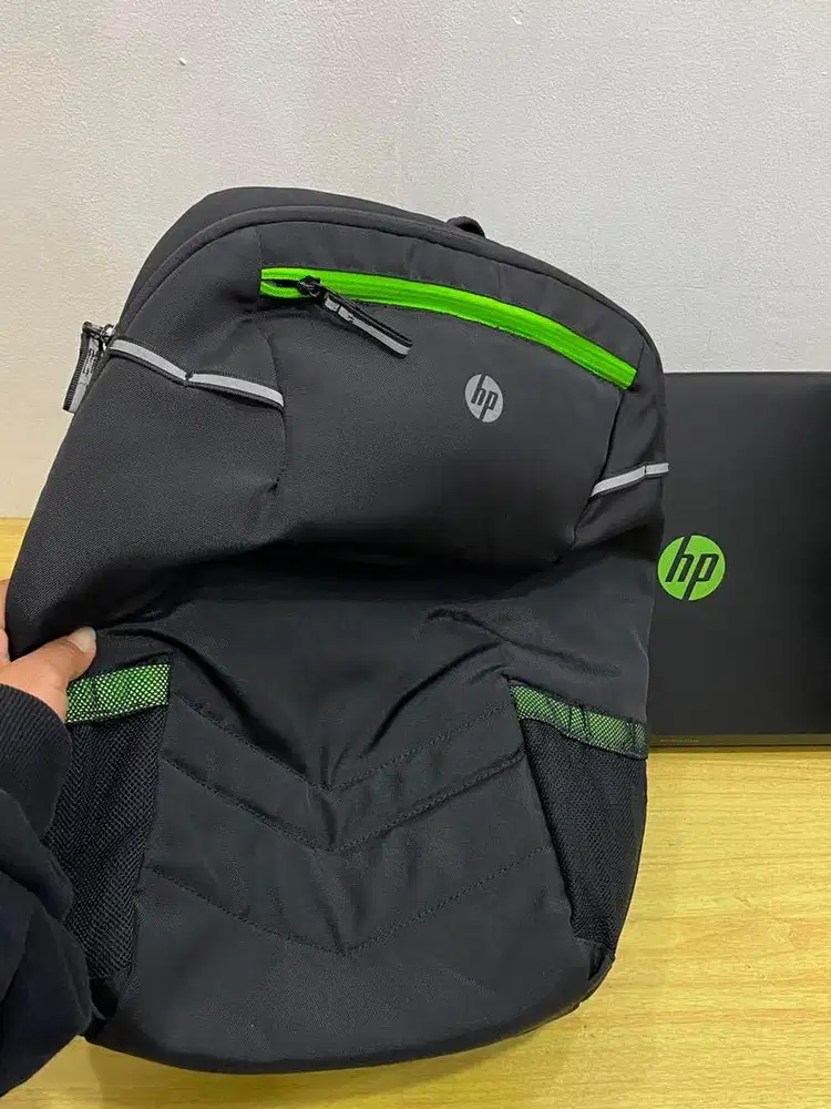 HP Pavilion Gaming 15-ec0xxx AMD Ryzen 5 3550H RAM 8GB SSD 512GB