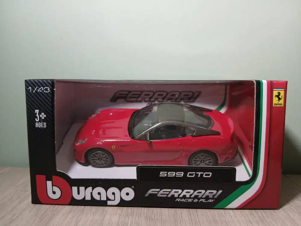 Ferrari Red by Bburago