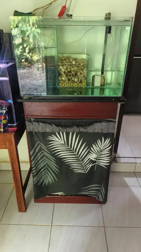 Aquarium Set (Filter + Pompa) dan Rak