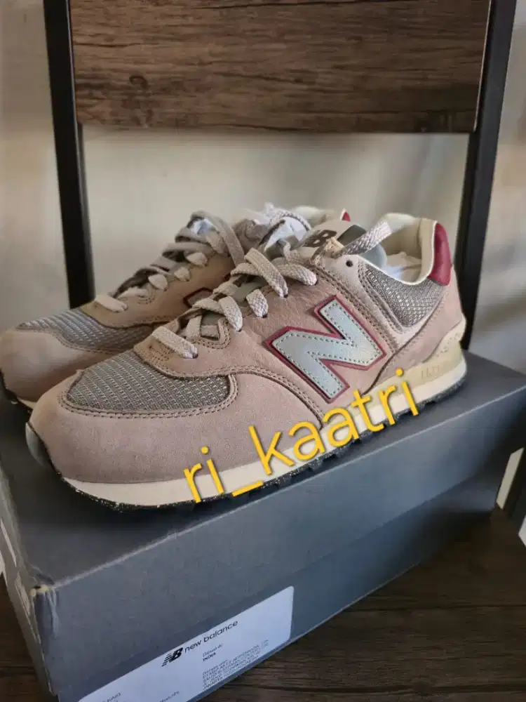 NB 574 Unisex Arid Stone