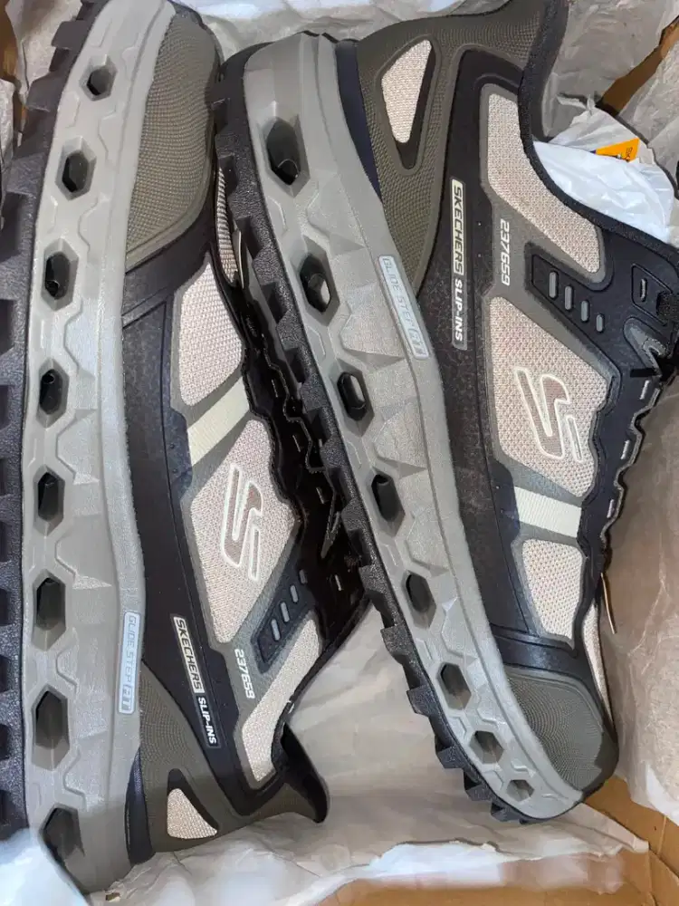 Sepatu Skecher Size 43 Original for Men's