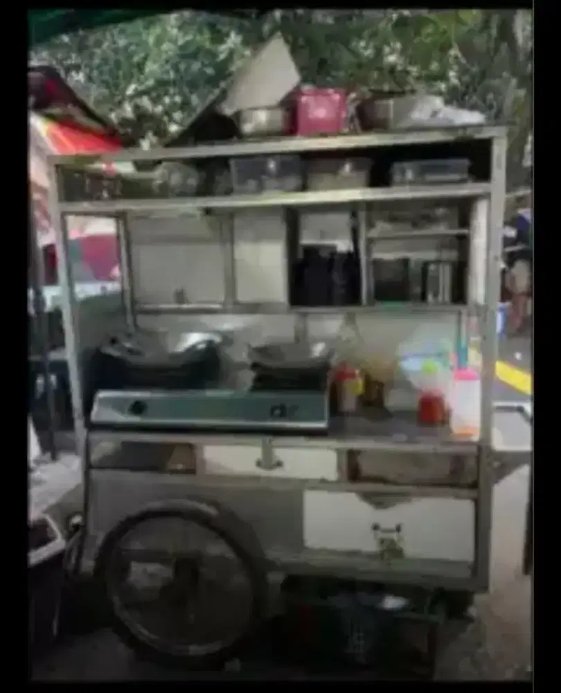 Loker lowongan dagang cimol bojot atau kue pukis depan kios