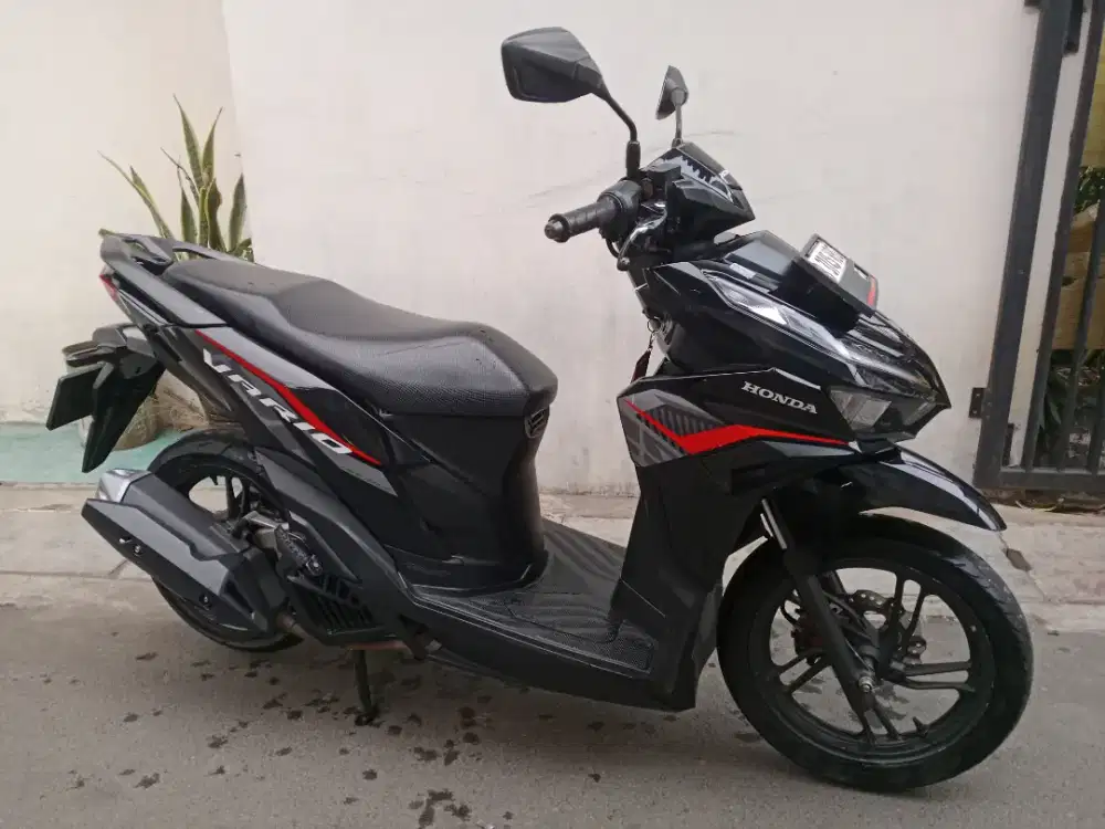 Vario gen 2 tahun 2022 bagus cakep