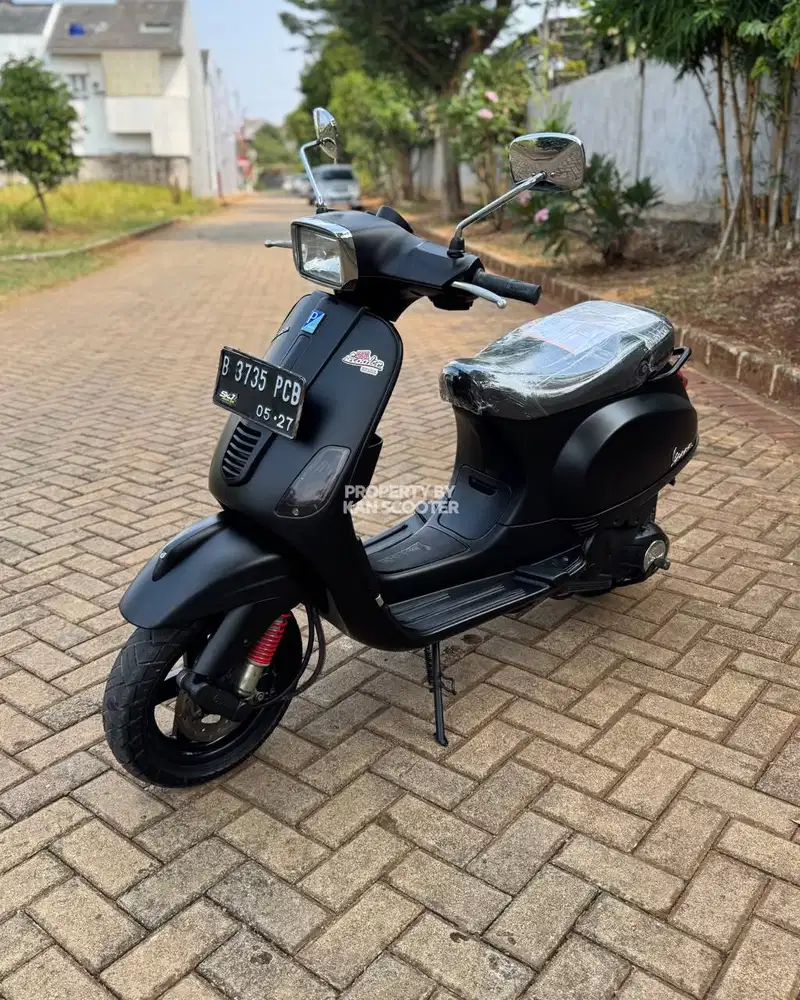 JUAL MURAH VESPA S 125 3V 2016 MULUS