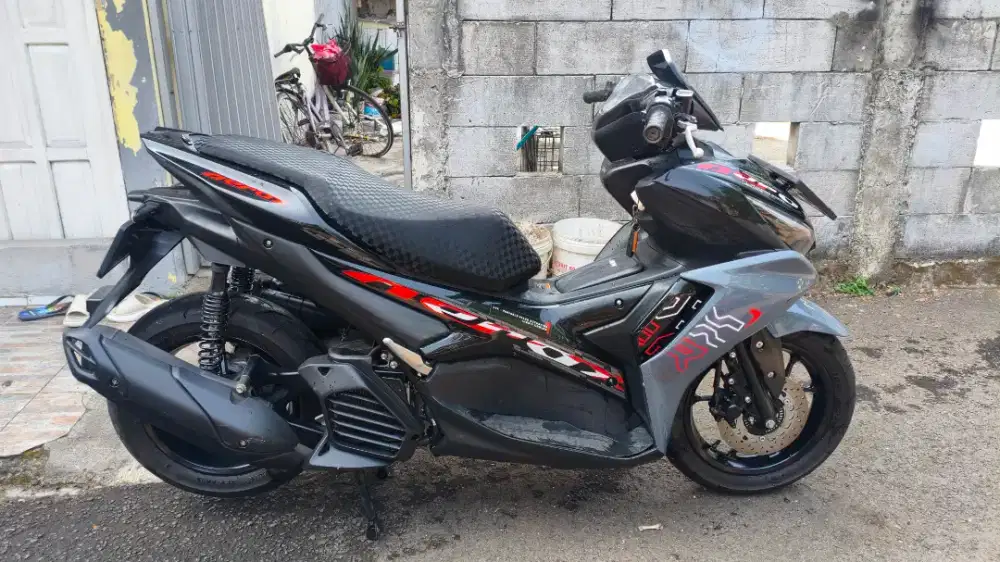 Di jual Yamaha aerox THN 2025.