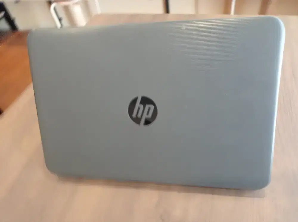 Laptop HP stream mantep siap pakai. Ram 4 mantep murah banget
