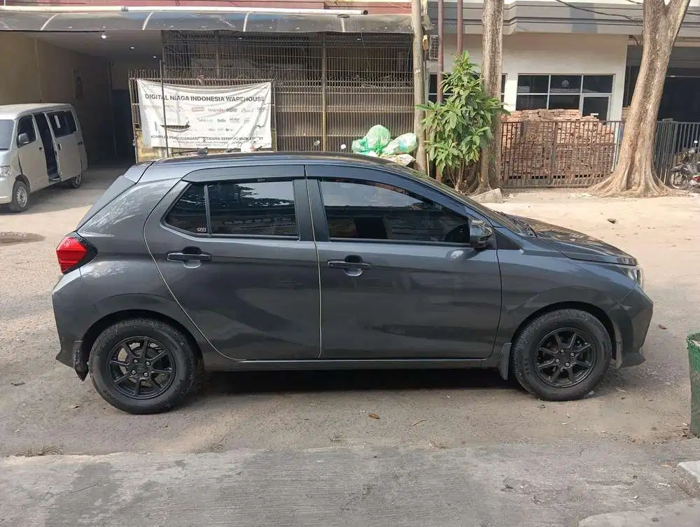 Daihatsu Ayla 2023 Bensin
