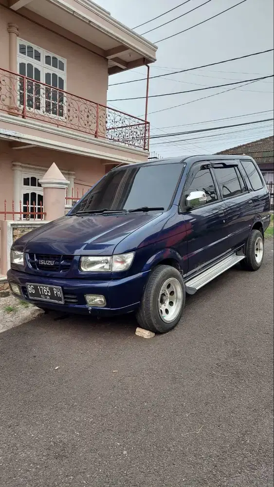 Dijual Isuzu Panther New LS 2000 Diesel 2.5 – Surat Lengkap