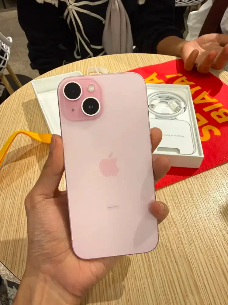 promo kredit iphone 15 bunga ringan gratis 2x cicilan