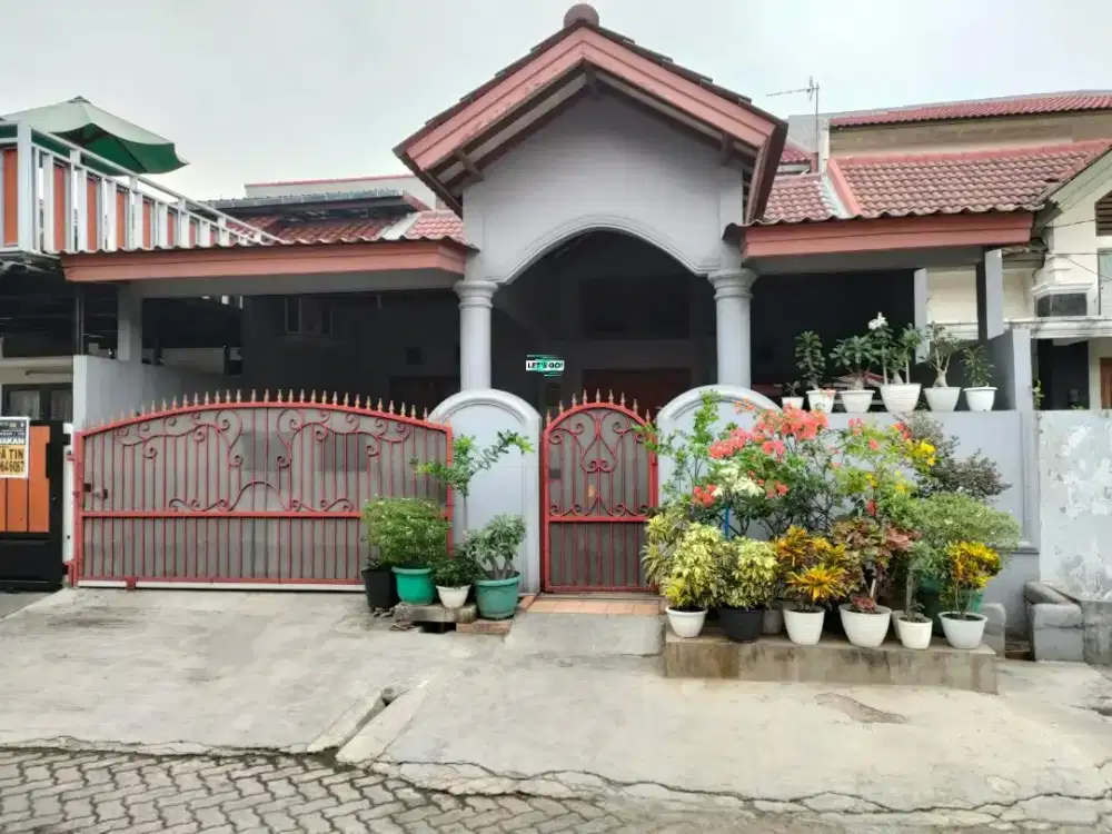 Dijual rumah bagus murah strategis di kota harapan indah cluster depan