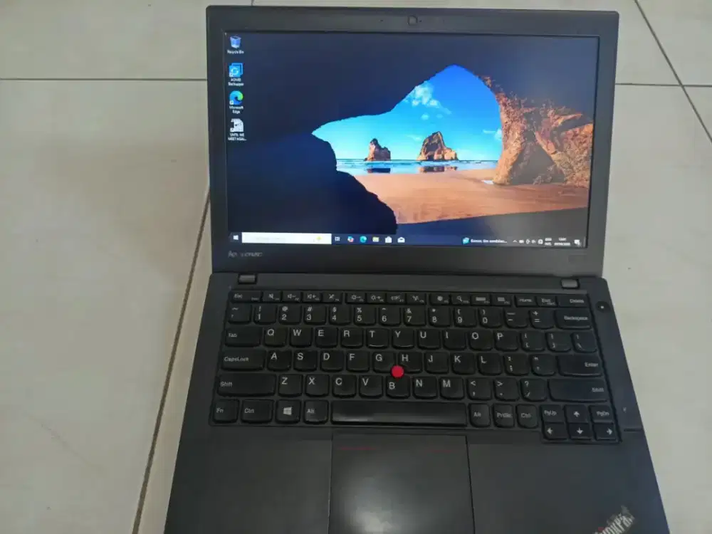 Lenovo thinkpad x240 i5 ssd 128gb ngebut