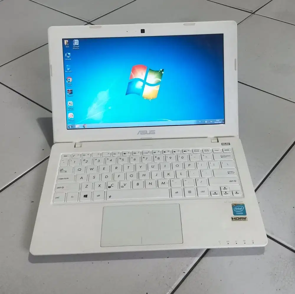 Asus X200Ma mulus Normal