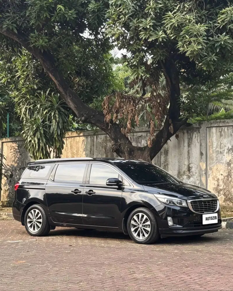 KIA Sedona Hitam Matic Bensin 2018 Tdp Murmer Ori Menarik Bu Antik Ok