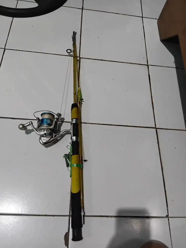 Dijual joran katrol/reell harga 200 rb