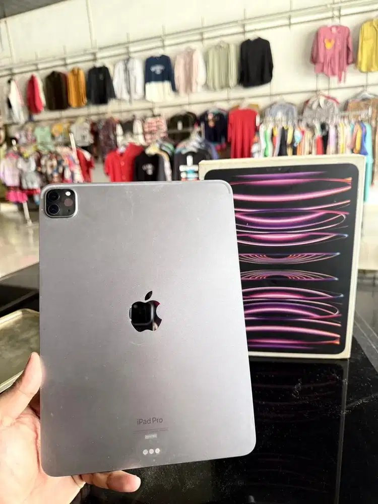iPad Pro M2 11 Inchi (128GB) Ex iBox Fullset