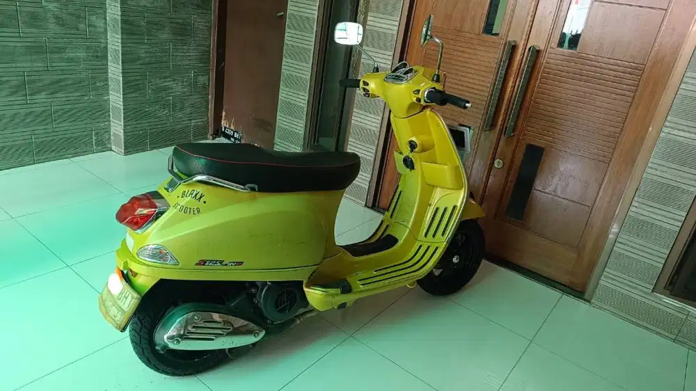 DI JUAL CEPAT VESPA S 125 3V ie A/T   TAHUN 2016