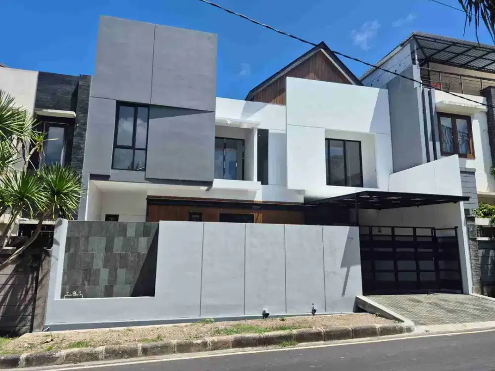 RUMAH BARU DI TAMAN MUMBUL KAWASAN PEMUKIMAN NYAMAN DAN ASRI