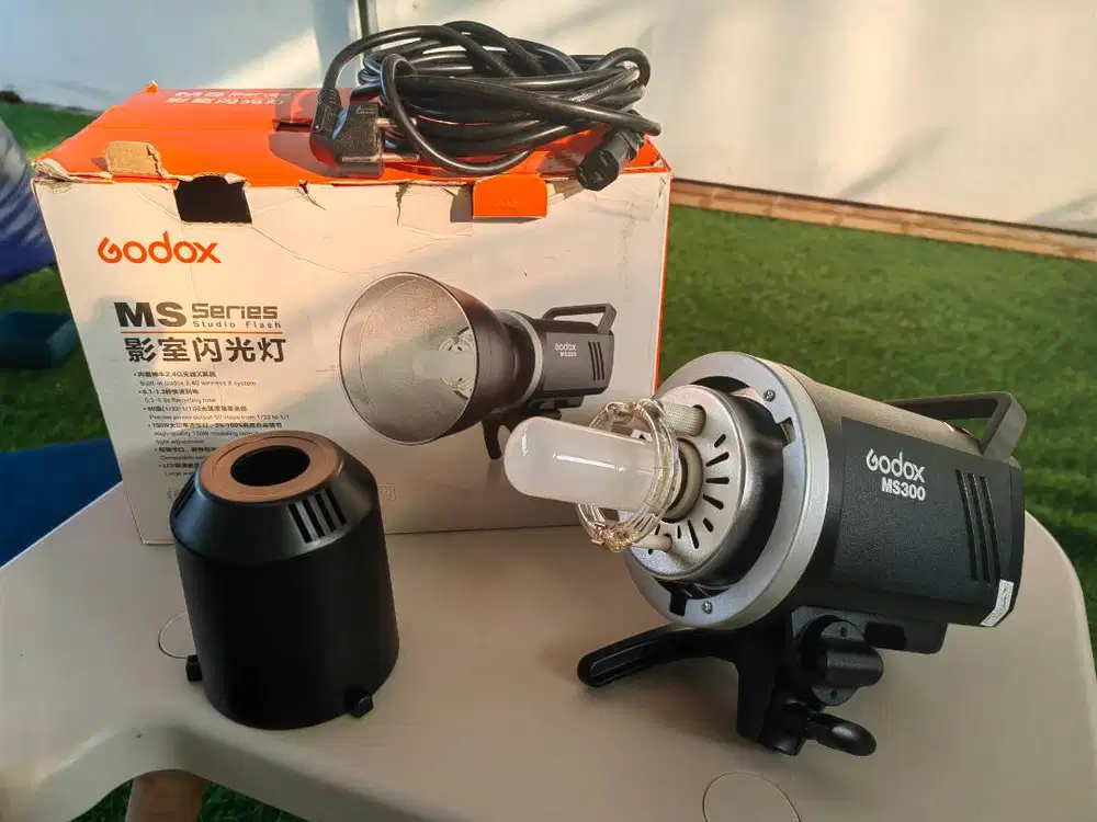Godox MS300 Flash Light Studio Foto Wireless Lampu Flash 300 Watt Lamp