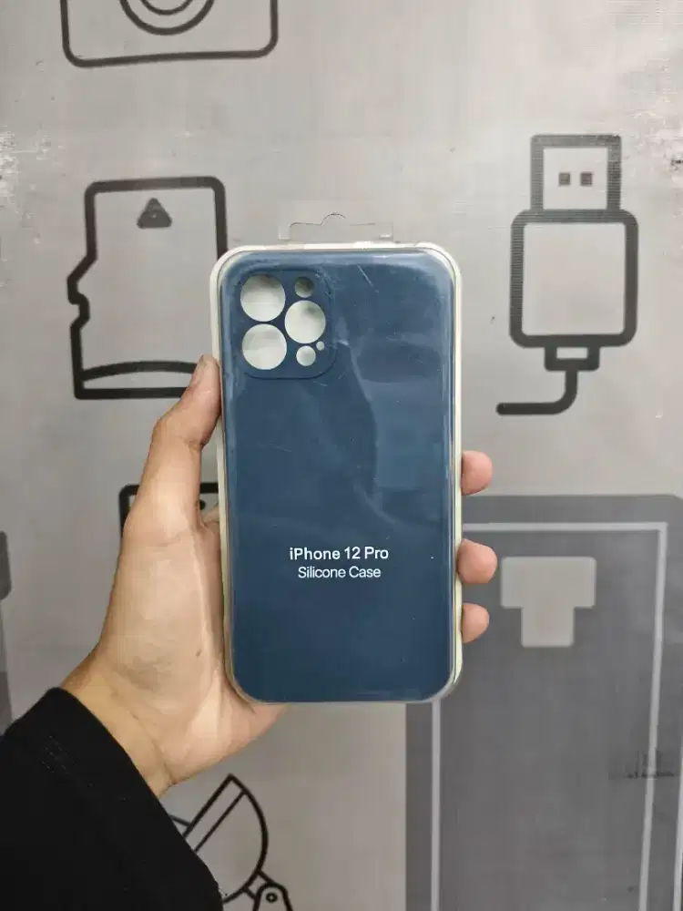 Casing iPhone 12 Pro