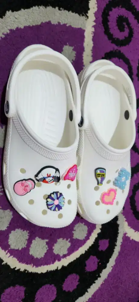 JUAL sendal CROCS ORI
