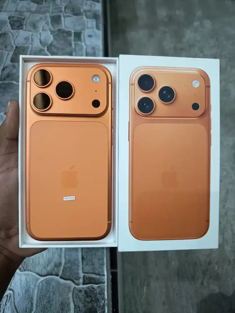 iPhone 17 Pro 256GB (Cosmic Orange), BH100%/30, Garansi Mei 2027