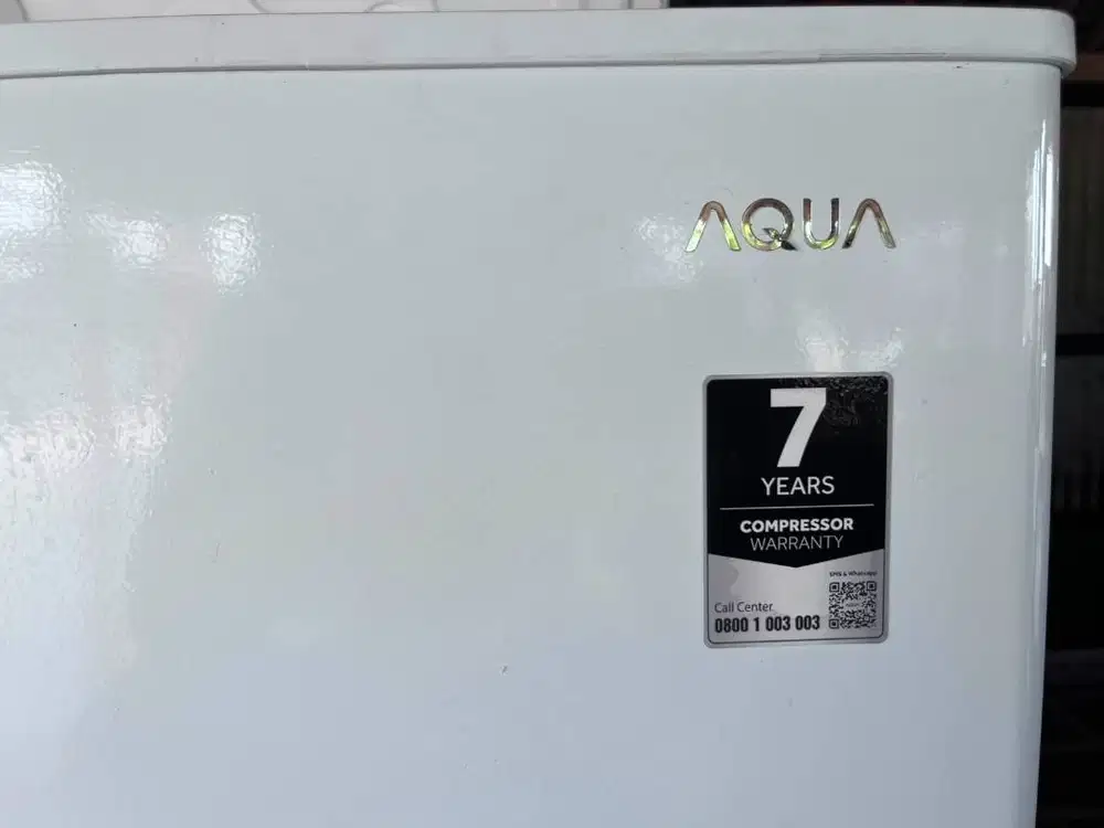 FREEZER MERK AQUA - LIKE NEW PENGGUNAAN BARU 1 BULAN