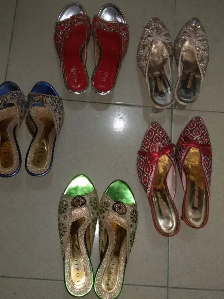 DIJUAL AJA DRIPADA GA KEPAKE SEPATU PESTA