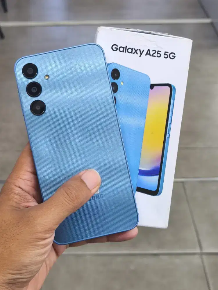 Samsung A25 5G (8/128) Like new