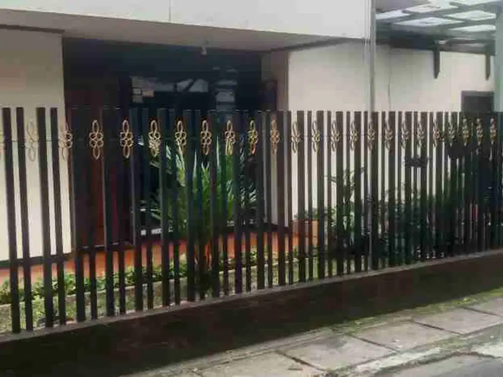 Disewakan Rumah Rapih Di Komplek Wartawan Cipinang