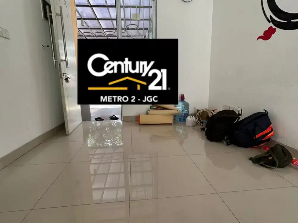 Rumah 2 Lantai Di Cluster La Siene JGC, 2+1 Kamar Hanya 45 Juta/Tahun!